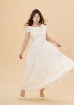 Curve & Plus Crash Landing On You Dress - Image 7