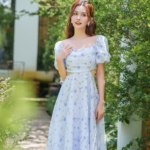 Sophie - elegant cutout blue floral midi dress