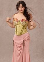 Curve&Plus Echoes of Rose Corset - Image 2