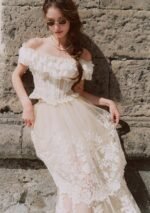 Rewind Romance Corset - Image 2