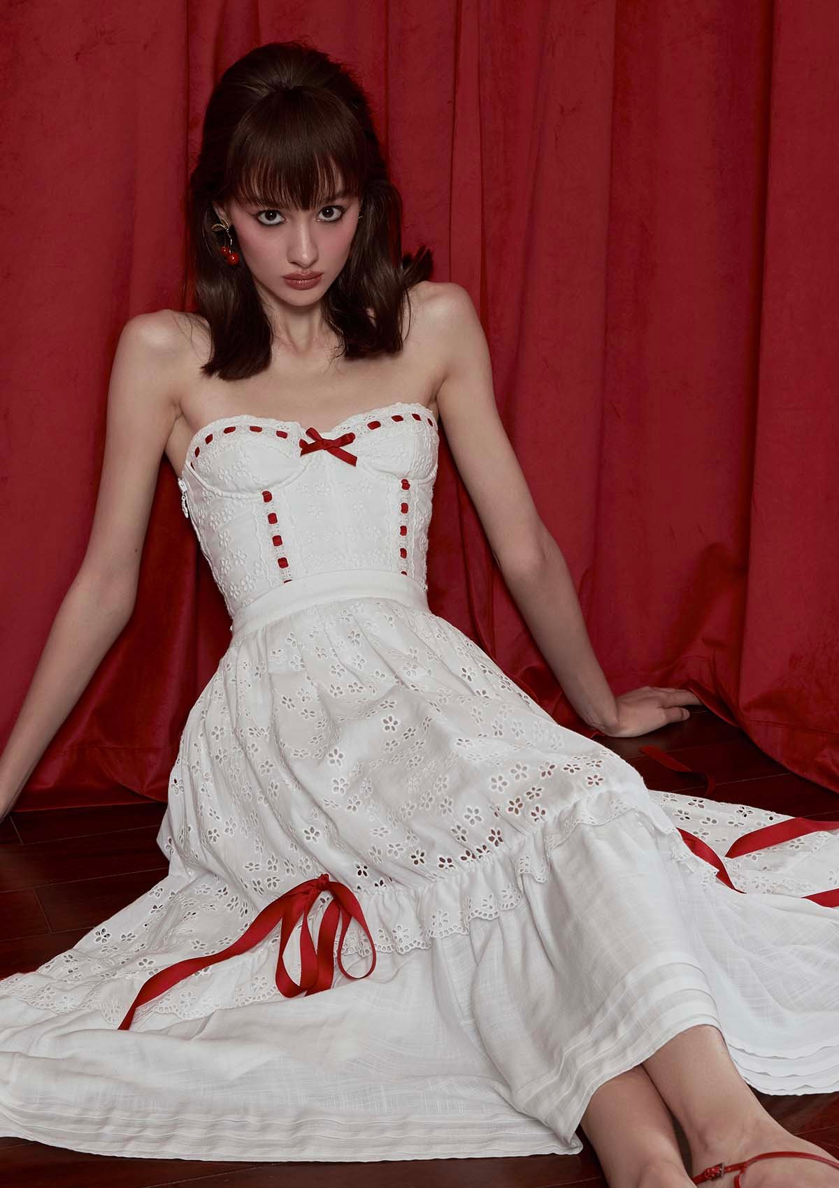 410141681293402_.pic_hd_1__1 The Red Ballroom Corset - Image 1