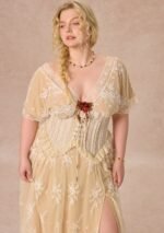 Curve&Plus Wild Thorn Rose Corset Dress - Image 5