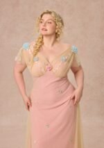 Curve&Plus Wind Perched Rose Quartz Dress - Image 6
