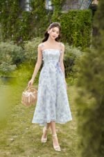 Flora - elegant blue printed floral midi dress